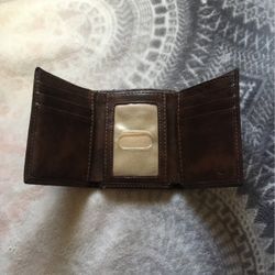 Men’s Wallet Brown Leather Covered 