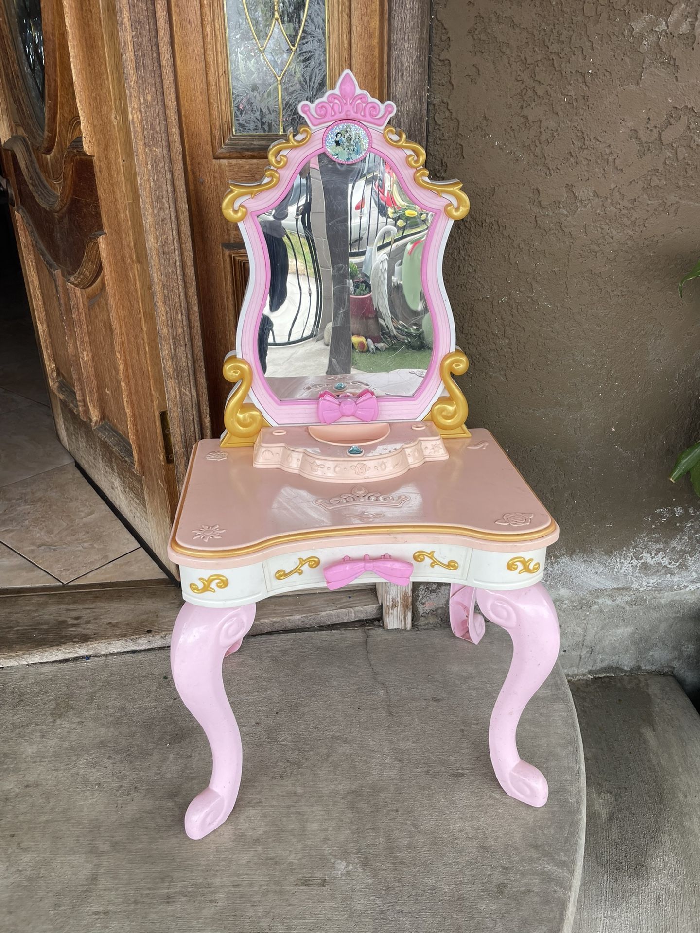 Kids Vanity