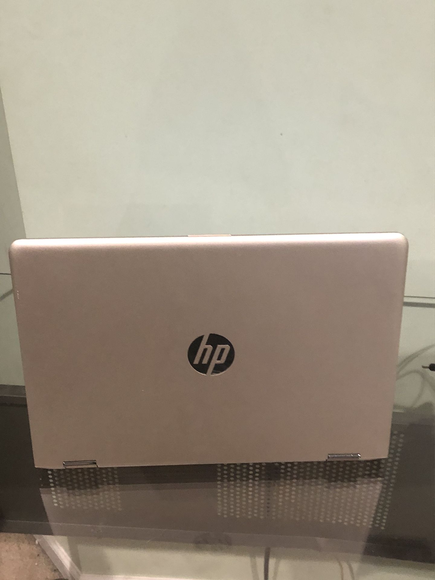 2017 HP pavilion touchscreen i5 Excellent condition has tablet mode