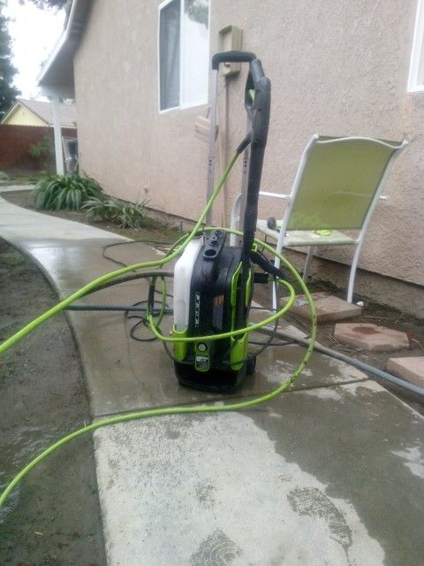 1900 Psi Electric Pressure Washer