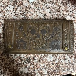 Loungfly Skull Wallet