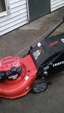 Craftsman 23 inch self propelled lawn mower