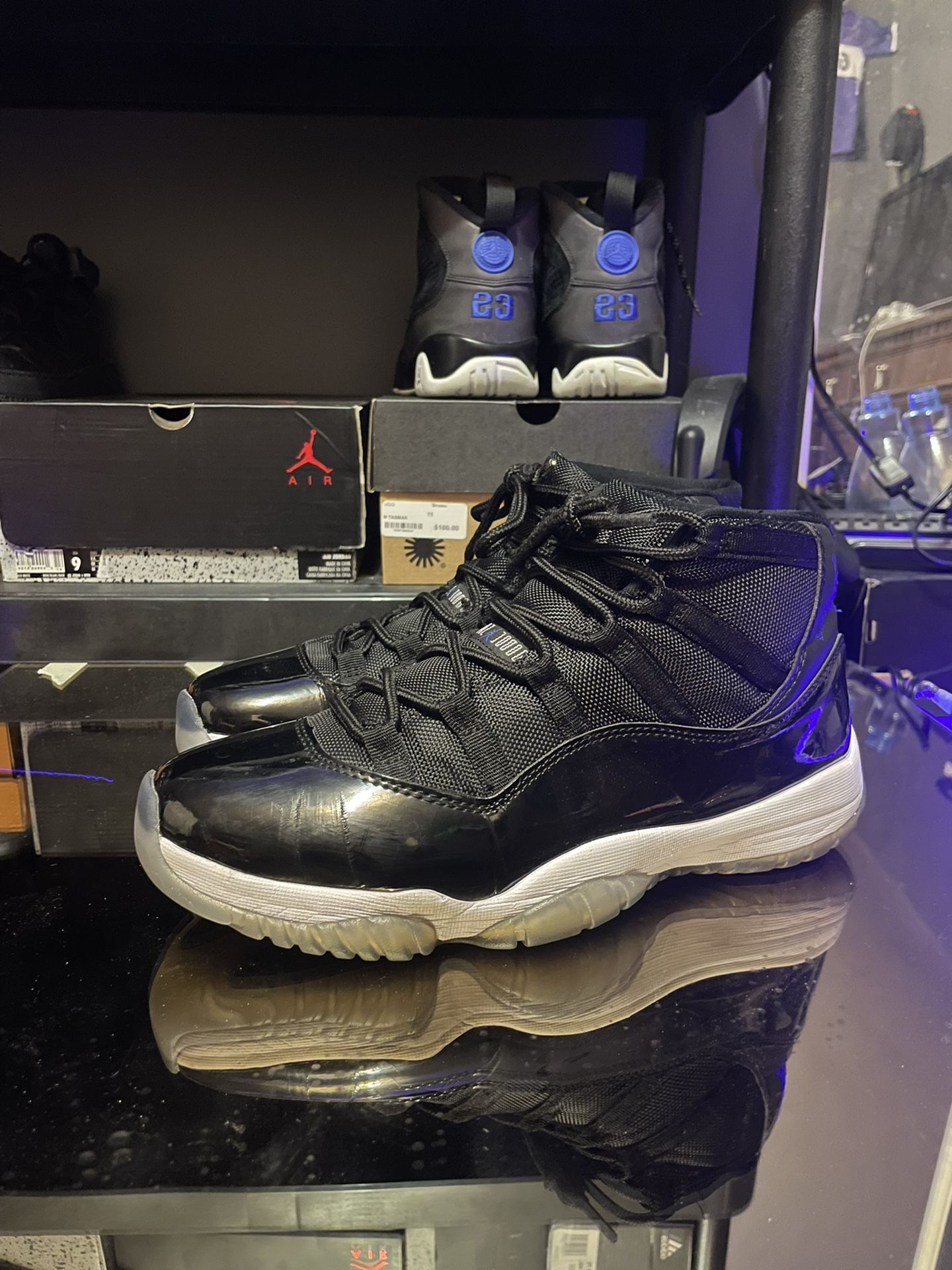 Jordan 11 Space Jam Size 10