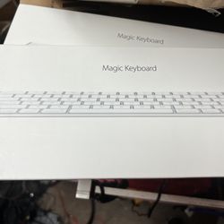 Apple Magic Keyboard 2