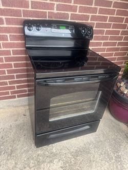 GE ELECTRIC STOVE OVEN