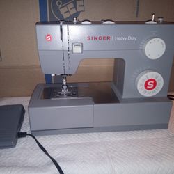 Singer 4432 Heavy Duty Sewing Machine 