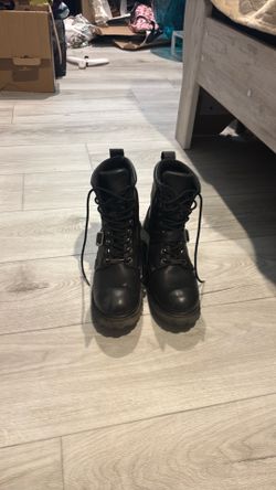 Harley Davidson riding boots