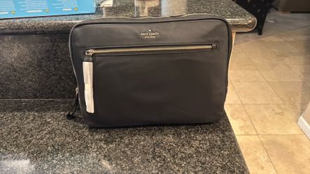 kate spade travel purse black
