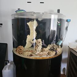 120 Half Moon Fish Tank