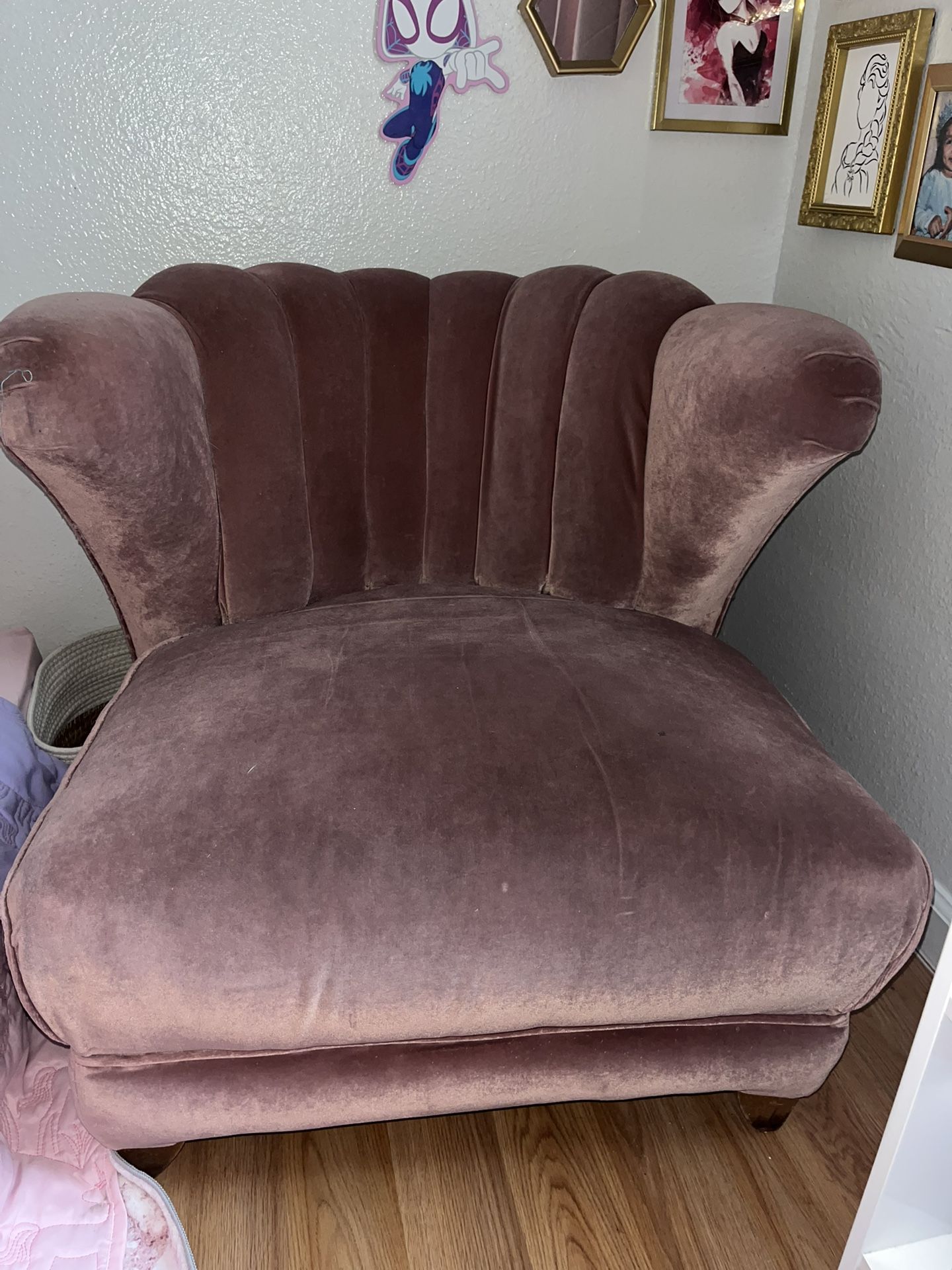 Dusty Pink Arm Chair