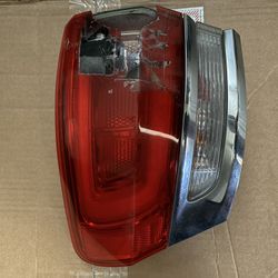 Outer Tail Light Rear Brake Lamp Assembly for Jeep Grand Cherokee 2014-2021 Left Driver Side