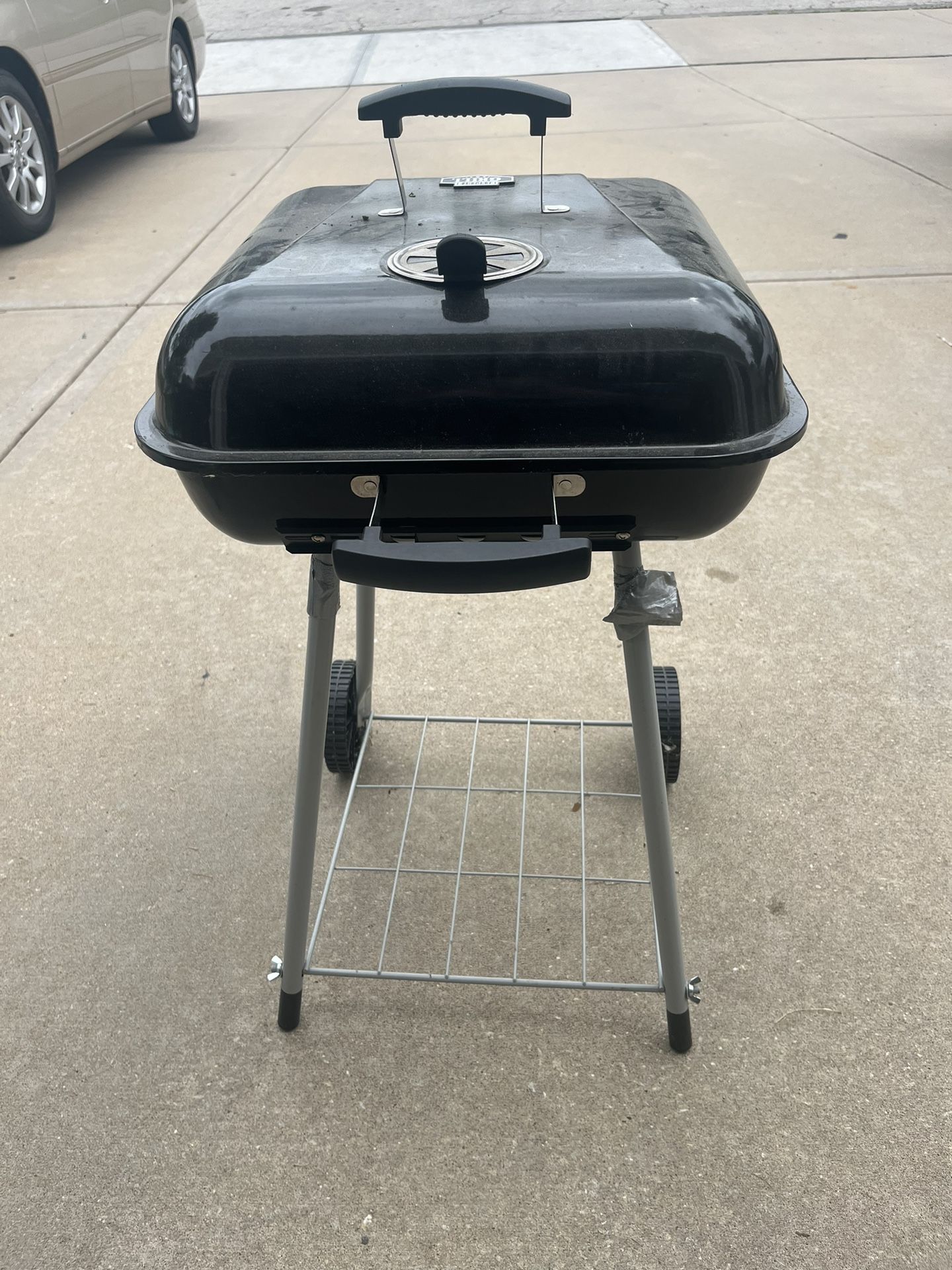 Little Charcoal Grill