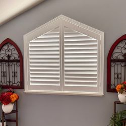Custom Basswood Plantation Shutters & Expert Installation - Real Wood Interior Window Coverings (Persianas de Madera Para Ventanas)