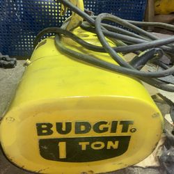 Budgit 1 Ton  Hoist