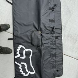 Fox tailgate Cover