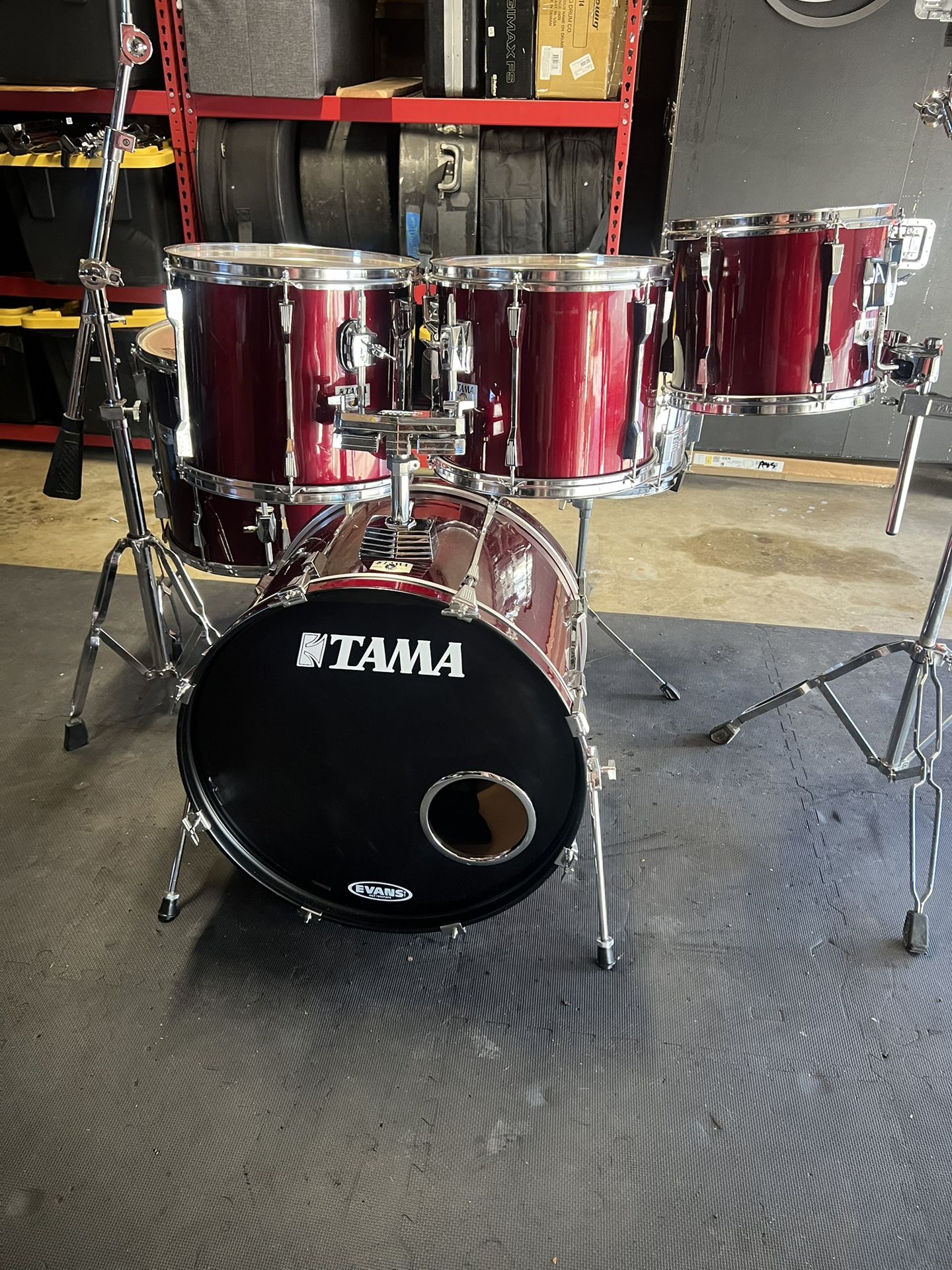 TAMA ROCKSTAR WITH EXTRAS