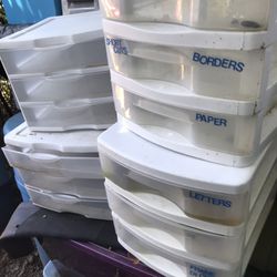 For Large arts and crafts storage drawers everything for $40