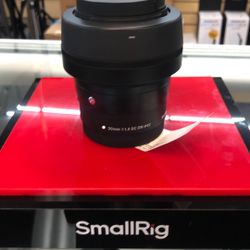 Sigma 30mm F/1.4 DC DN Contemporary Canon EF M  Lens Pre Owned 