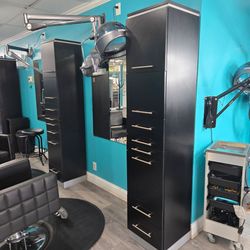 Hair Stylist station
