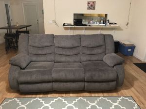 New And Used Recliners For In Redding Ca Offerup Bought But Never Used Reclining Couch For In Redding Ca