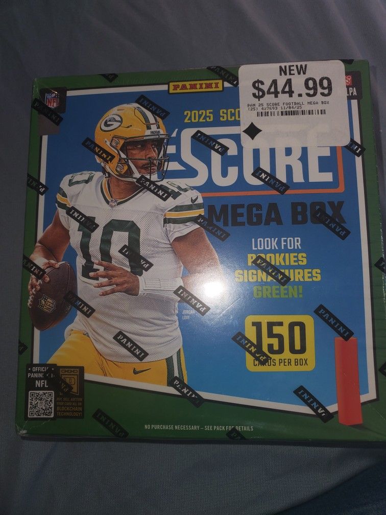 BRAND NEW IN BOX NEVER OPENED 2025 PANINI FOOTBALL MEGA BOX CARDS