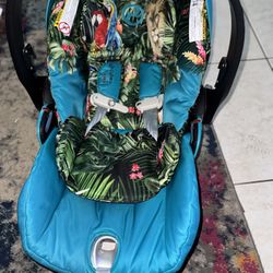 Cybex Car seat With Base