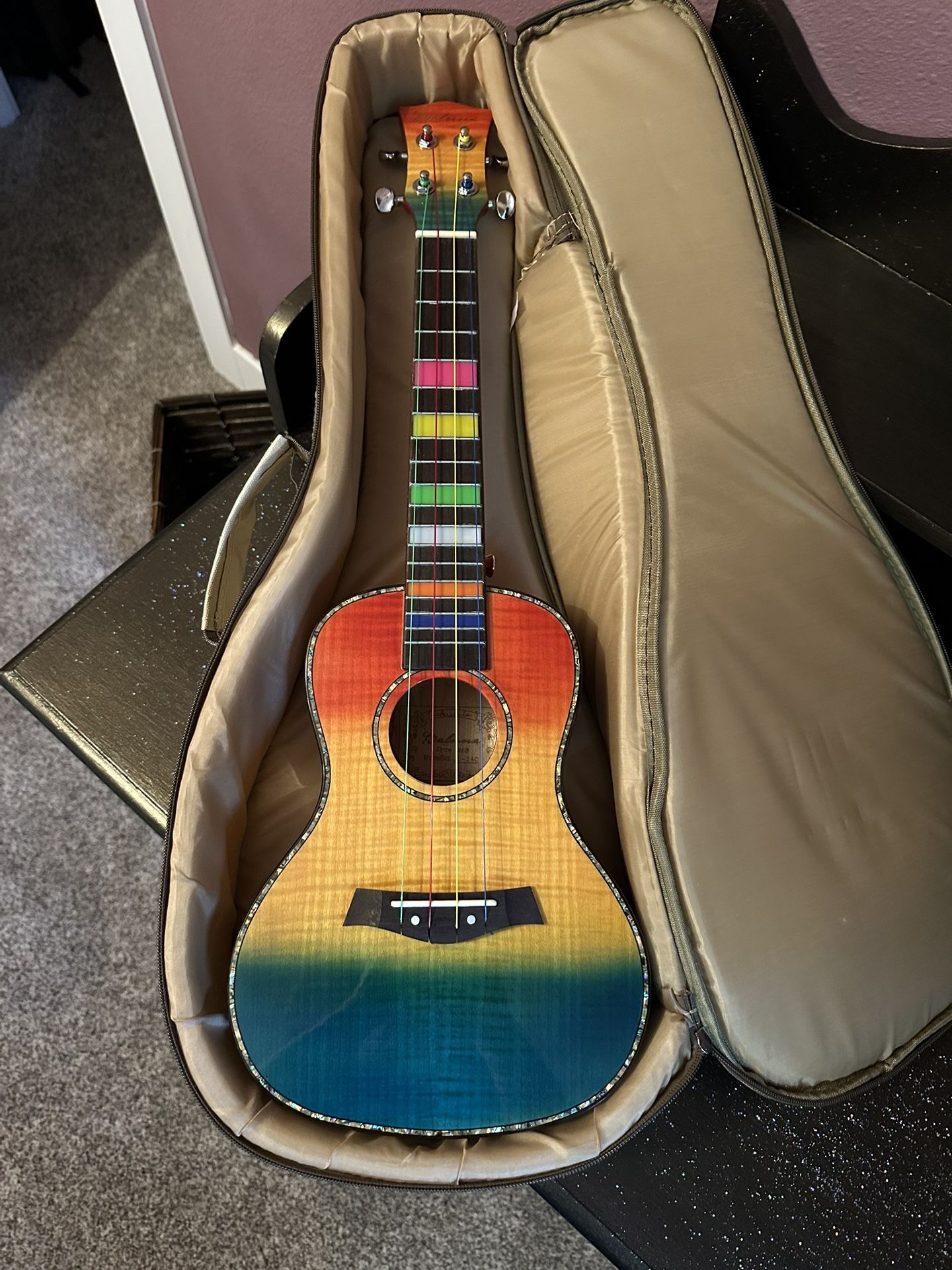 Balnna Rainbow Wood Concert Ukulele