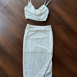 White Skirt And Cropped Top Set