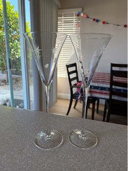 Waterford crystal snowflake etched champagne flute glasses like new condition Waterford crystal snowflake etched champagne flute glasses like new cond