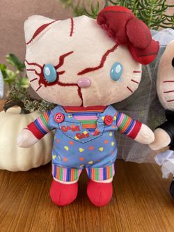 Hello kitty chucky doll sales