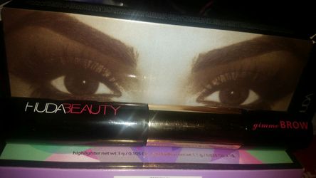 HUDA BEAUTY👀