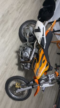 United Motors Dirt Bike!!