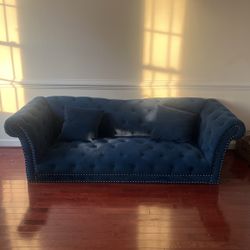 Tufted Couch/sofa & Loveseat Set