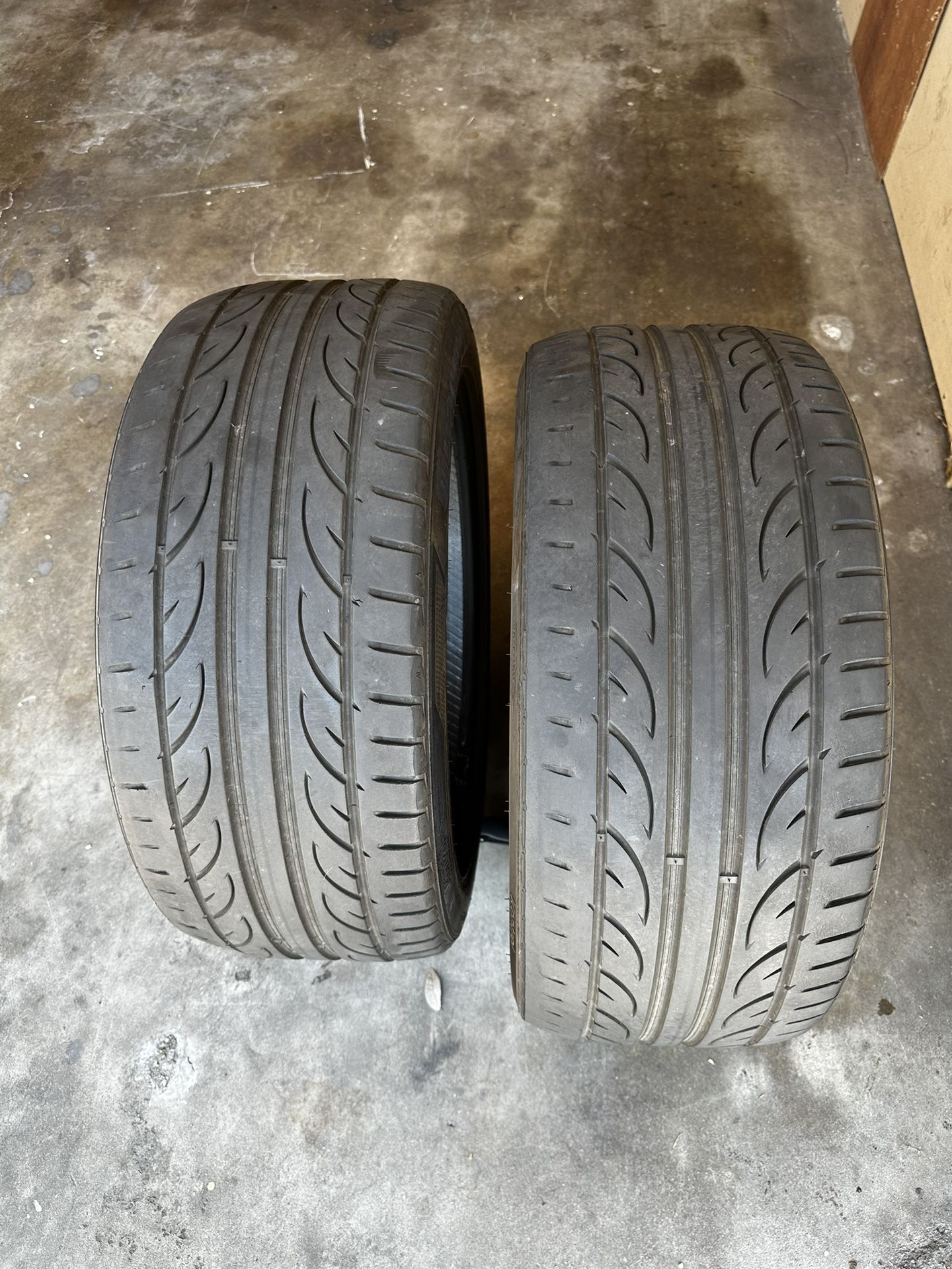 Used Hankook Ventus V12 Evo2 18” Tires
