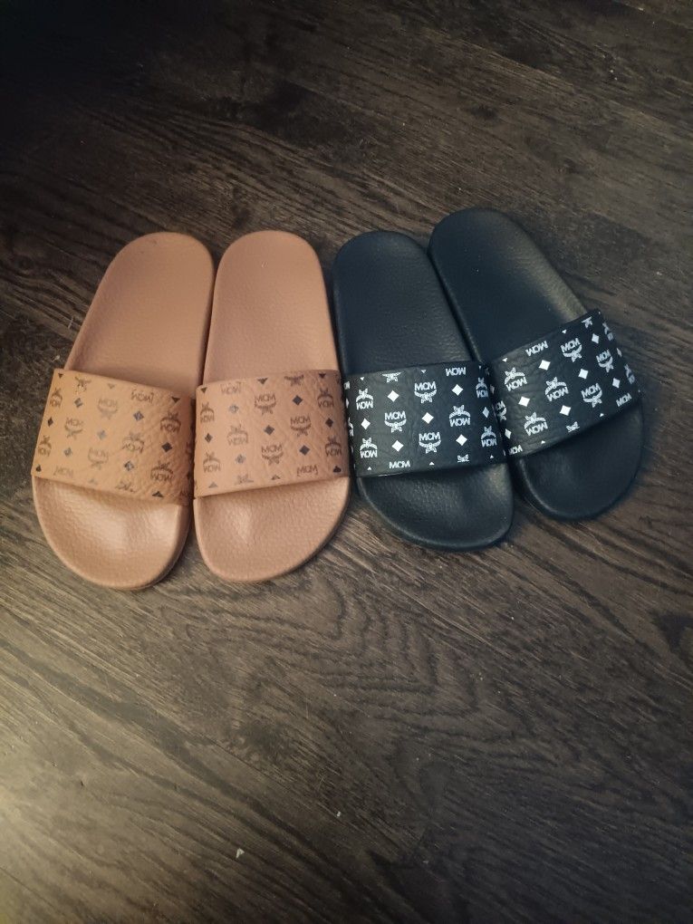 Womens MCM SLIDES 