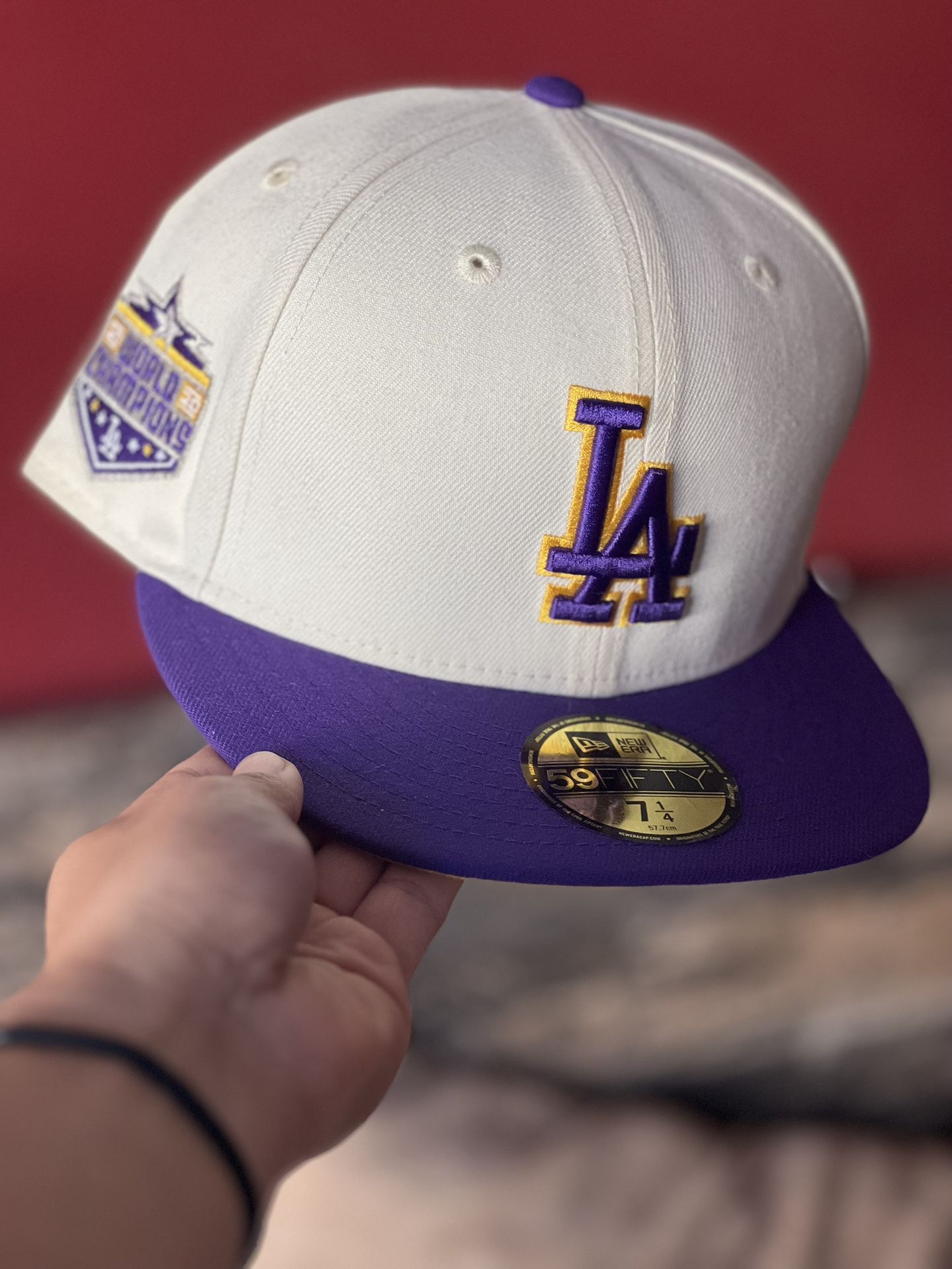 Los Angeles Dodgers / Lakers Crossover 7 1/4