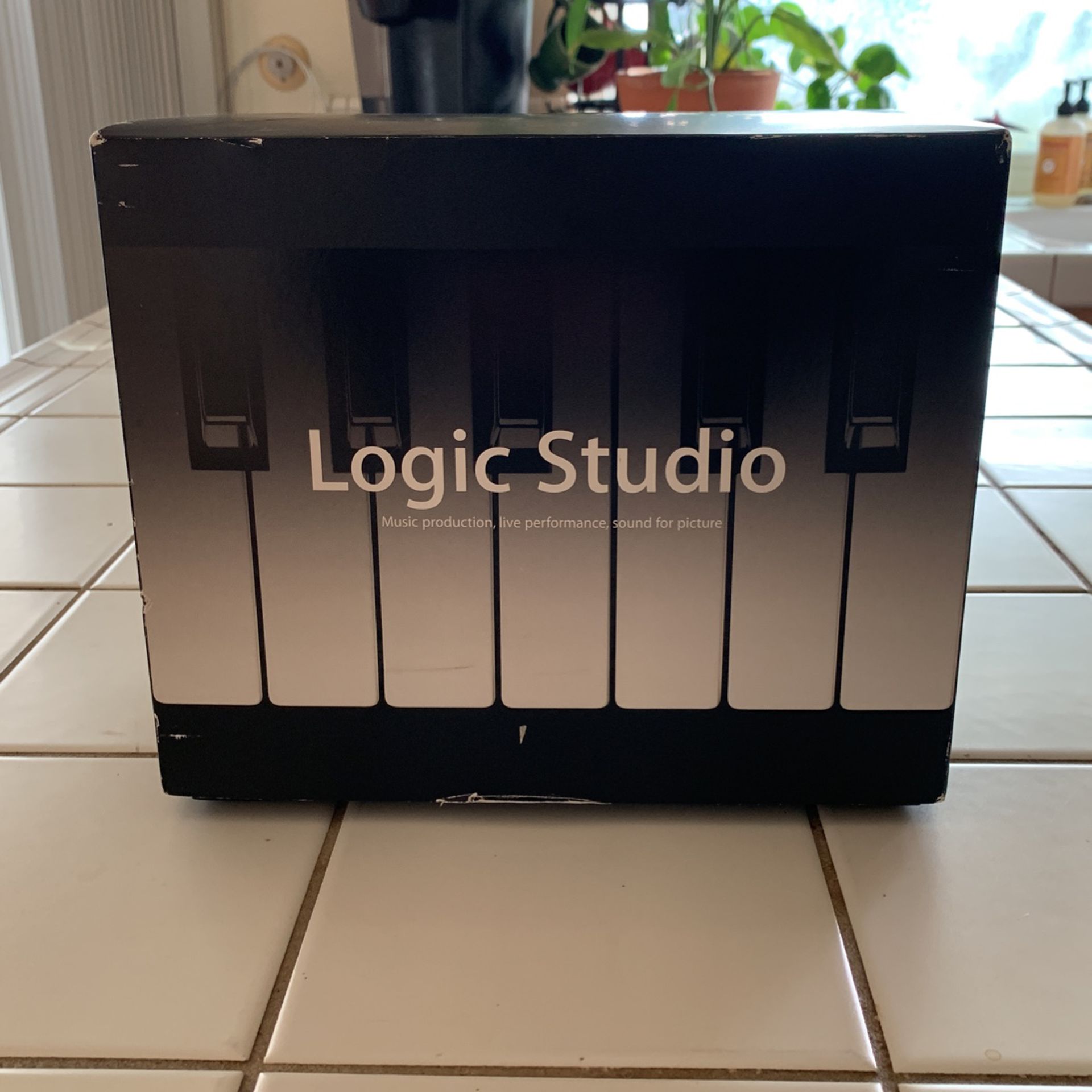 Apple Logic Studio Box Set - Vintage Treasure 🍎 