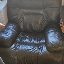Wurstrow Triple Power Leather Recliner
