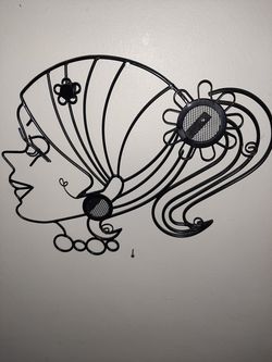 MISS Silhouette Multi-purpose Jewelry! Wall Mount Jewelry Organizer!