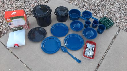 Camping Kitchen Gear - Cookware Supplies