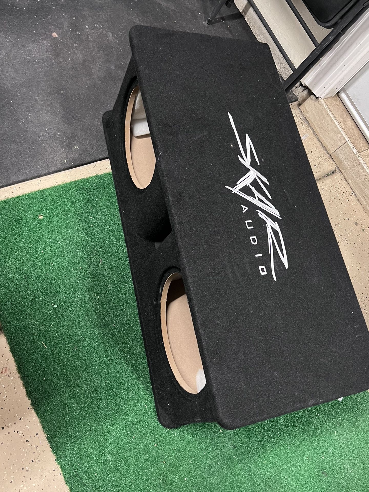 Skar Audio Dual 12” Subwoofer Enclosure 