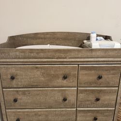 Nursery Dresser 
