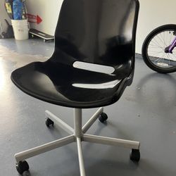 FREE IKEA Kids’ Desk Chair