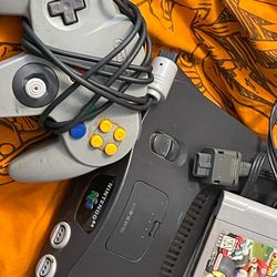Nintendo 64 Bundle - Mario Kart 64 + Controller