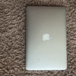 Apple MacBook 2015 Silver 