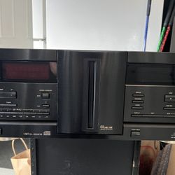 Fisher 24CD Compact Disc Changer Model DAC –2403