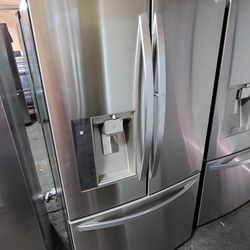LG 36" Wide LARGE CAPACITY Stainless Steel Door In Door Refrigerator 