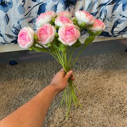 Yarn Roses