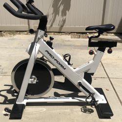 Pro Form Stationary Exercise Bike Bicycle 