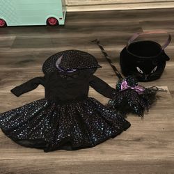 A witch costume size medium